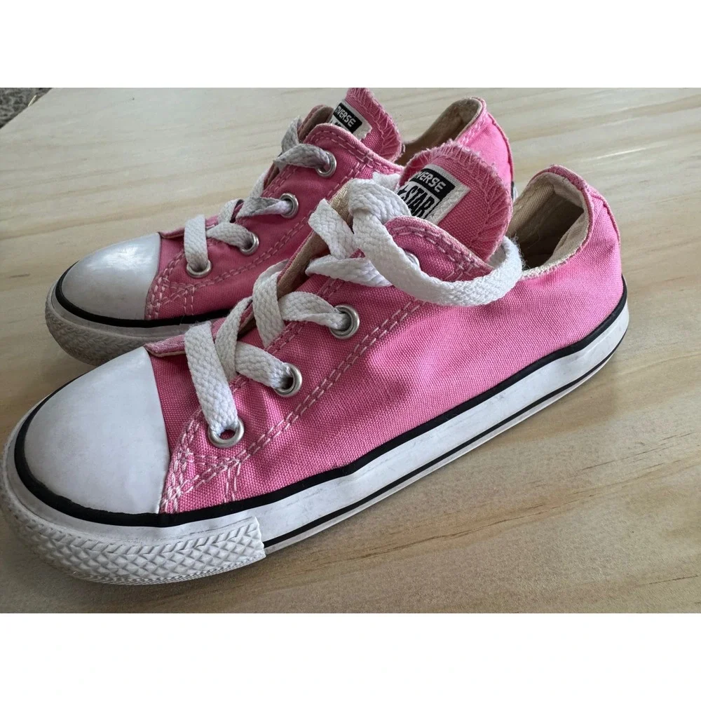 Converse Chuck Taylor All‎ Star Low Pink Canvas Infant Sneakers Size 10 7J238